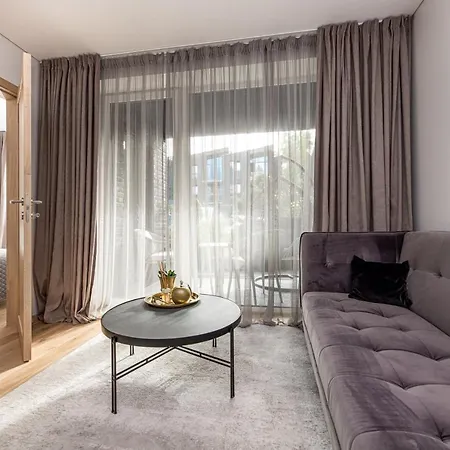 Vanagupes Park Apartments, By Cohost Połąga Zewnętrze zdjęcie