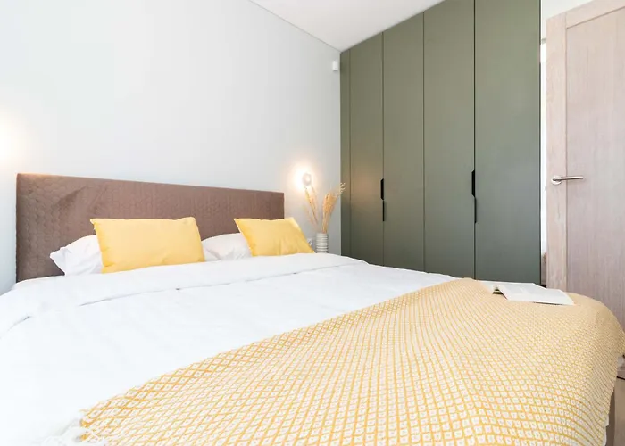 Vanagupes Park Apartments, By Cohost