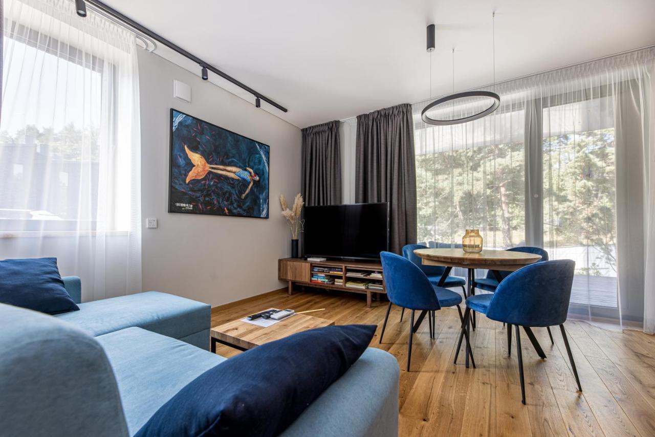 Vanagupes Park Apartments, By Cohost *