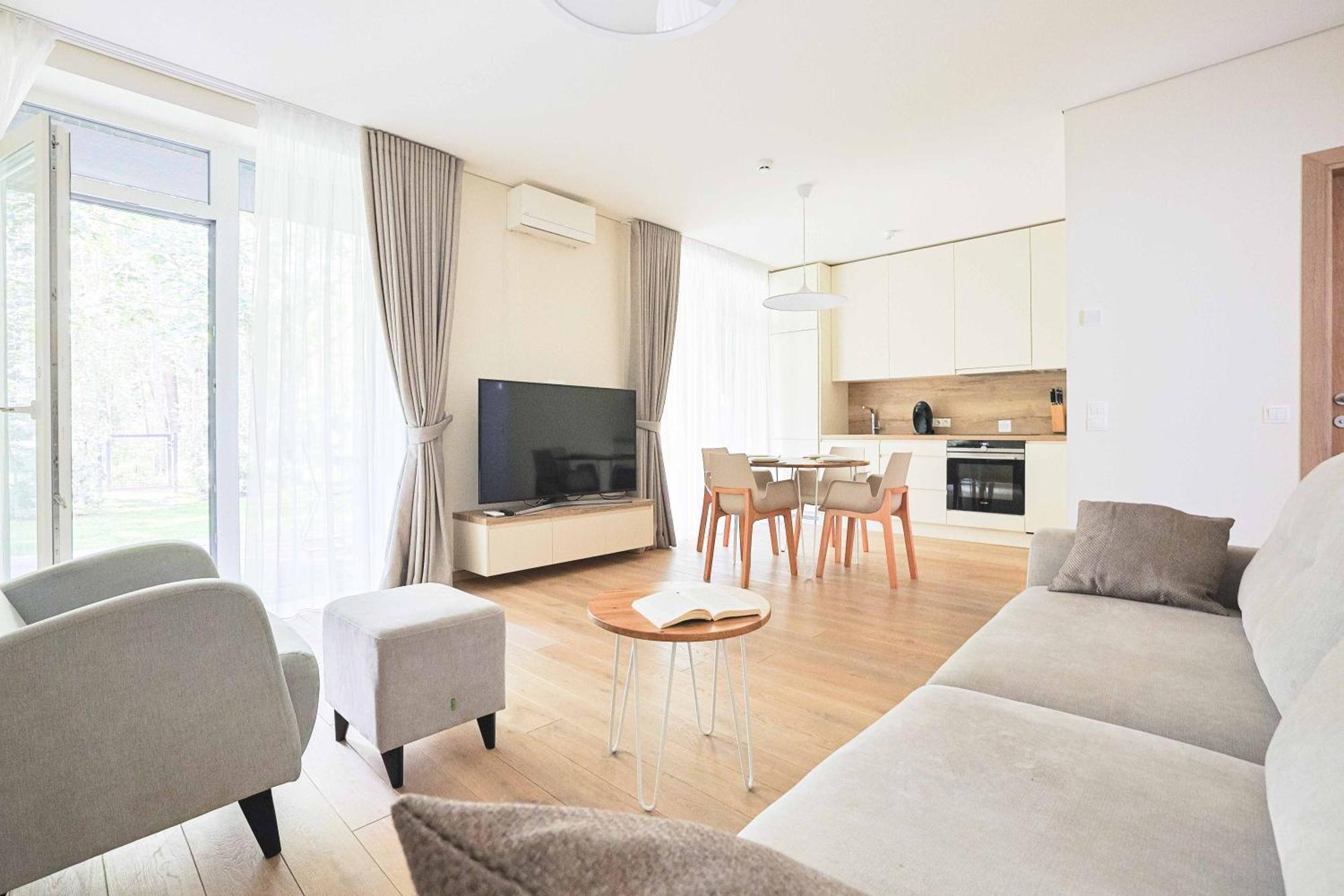 Vanagupes Park Apartments, By Cohost
