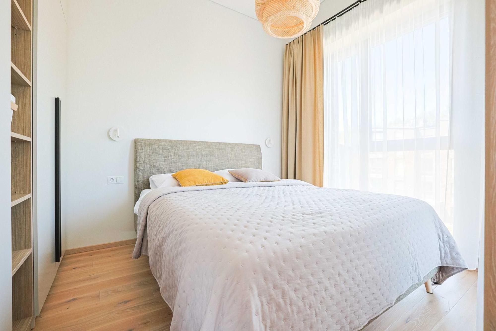 Vanagupes Park Apartments, By Cohost
