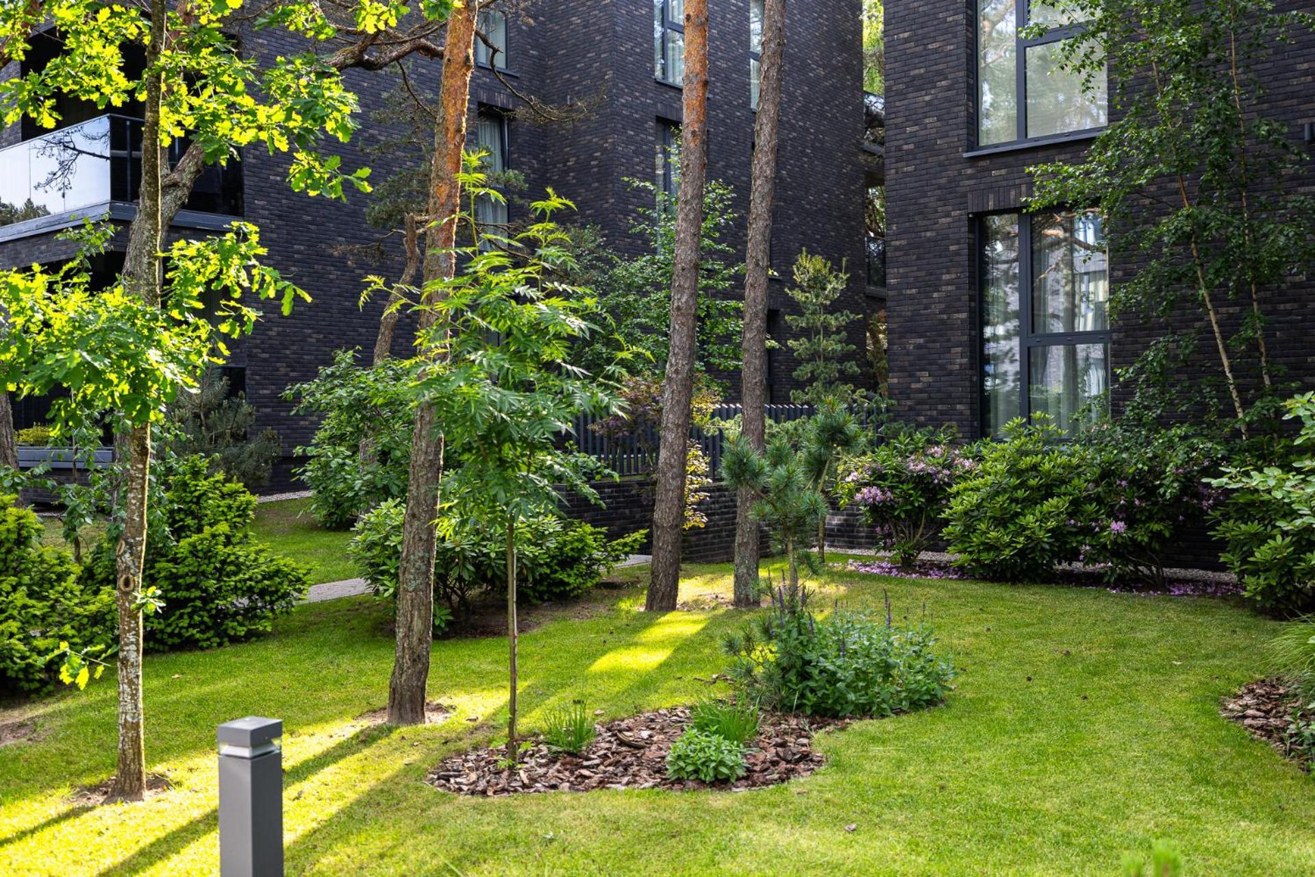 Vanagupes Park Apartments, By Cohost
